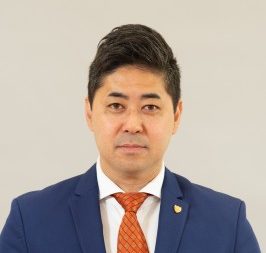 Read more about the article 比嘉リカルド監督の契約について